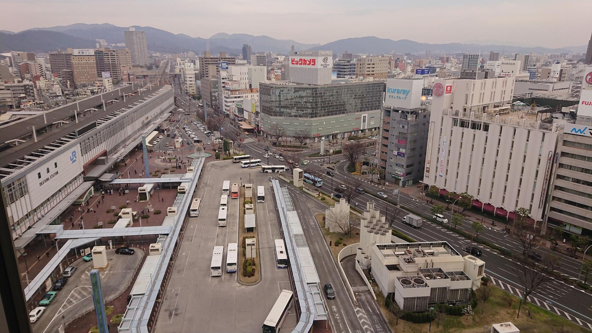 Hotel Granvia Okayama Exteriör bild